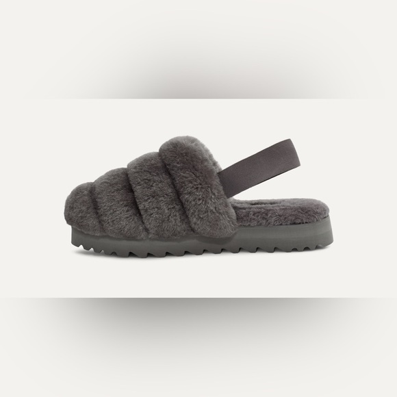 UGG Super Fluff Slipper - Picture 3 of 9